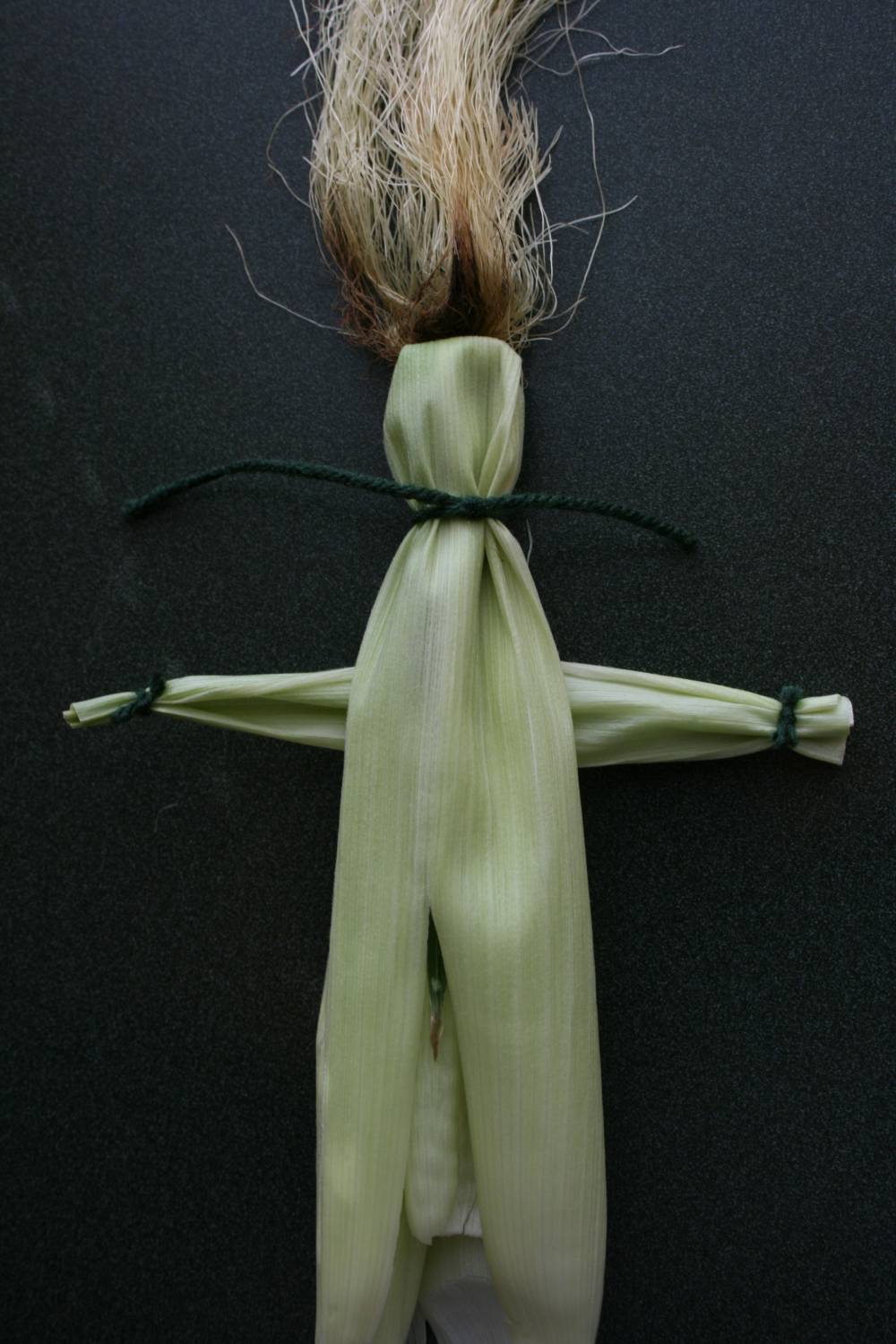 кукла из кукурузной шелухи