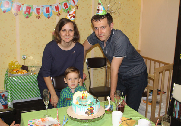 Егору 3 года день рождения в стиле Крокодил Гена Чебурашка фотографии