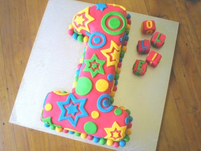 торт Единичка на один год ребенку - идеи + шаблон